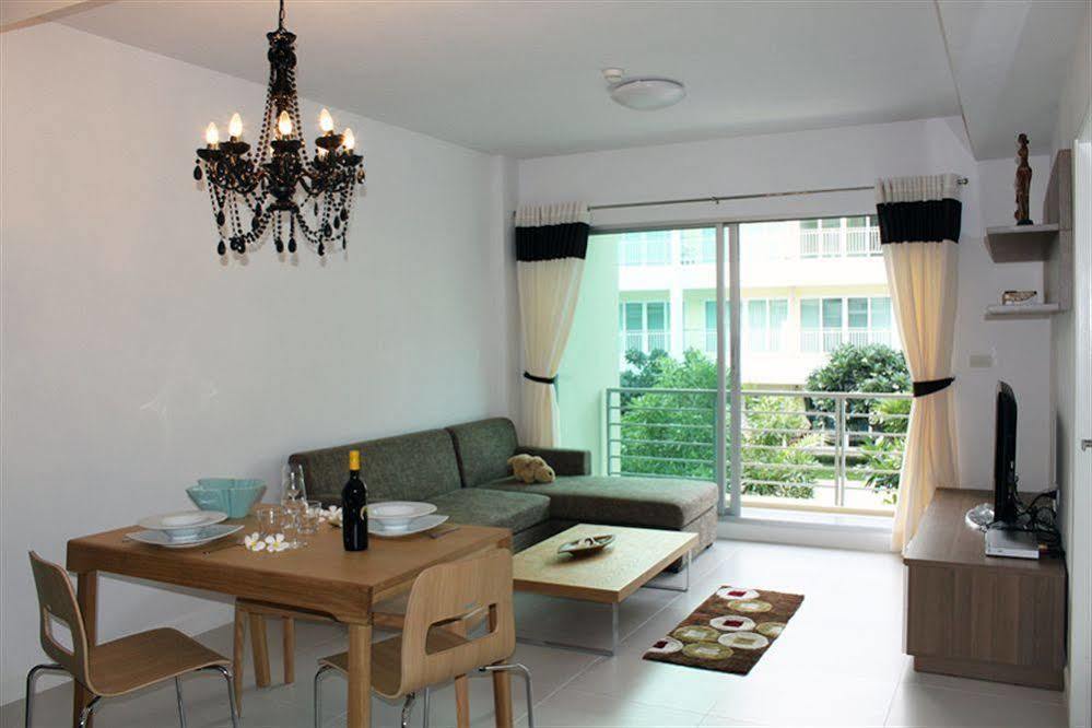 Baan Sanpluem Hua Hin Apartment Exterior photo